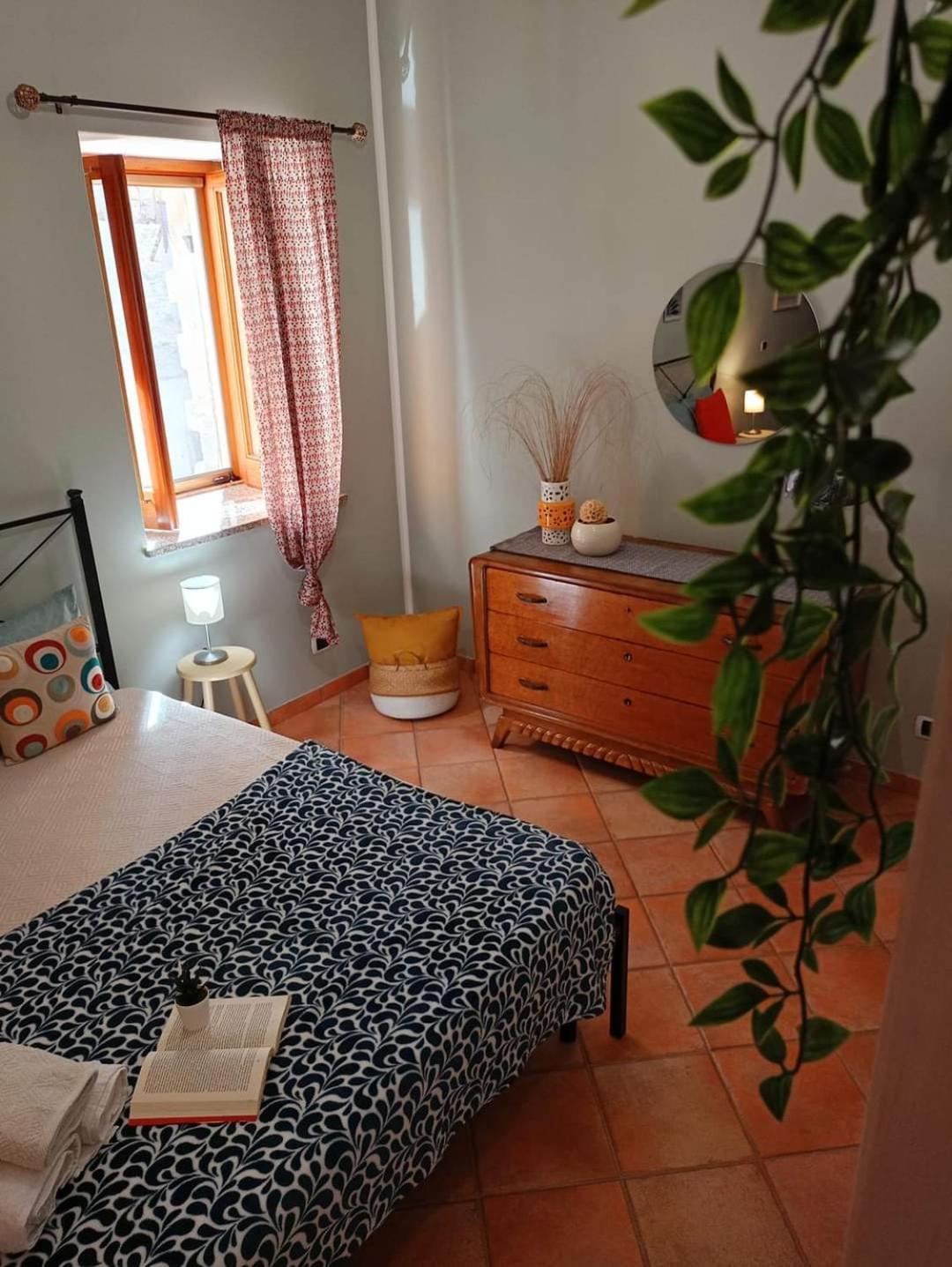 Domunua Holiday House Cefalù Eksteriør billede