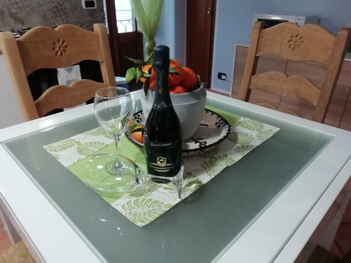 Domunua Holiday House Cefalù Eksteriør billede