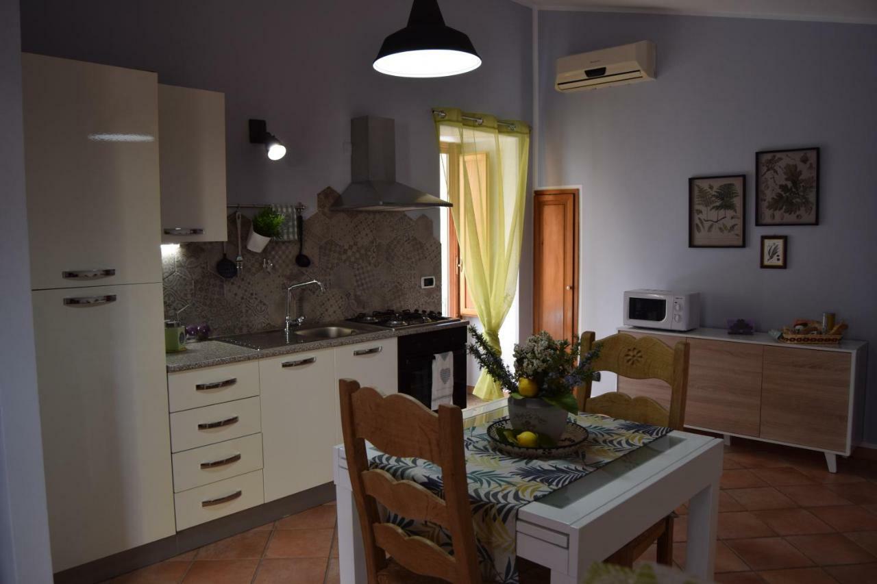 Domunua Holiday House Cefalù Eksteriør billede