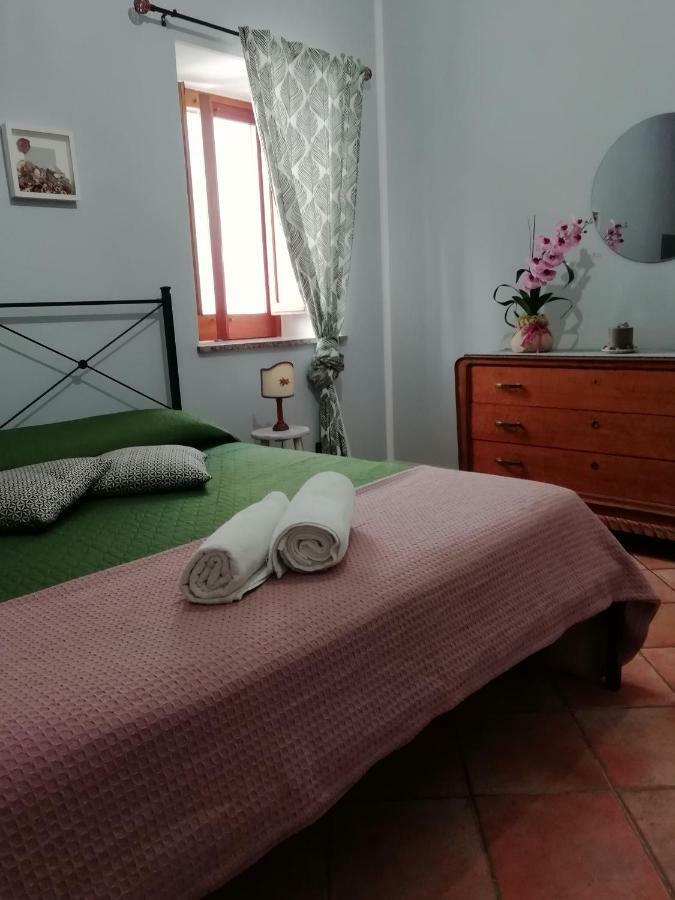 Domunua Holiday House Cefalù Eksteriør billede